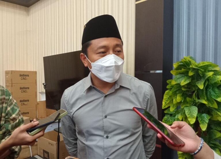 Kepala Badan Penanaman Modal dan Pelayanan Terpadu Satu Pintu Provinsi Kalimantan Timur (DPMPTSP Kaltim) Puguh Harjanto, menyoroti pencapaian investasi pada triwulan IV tahun 2023.