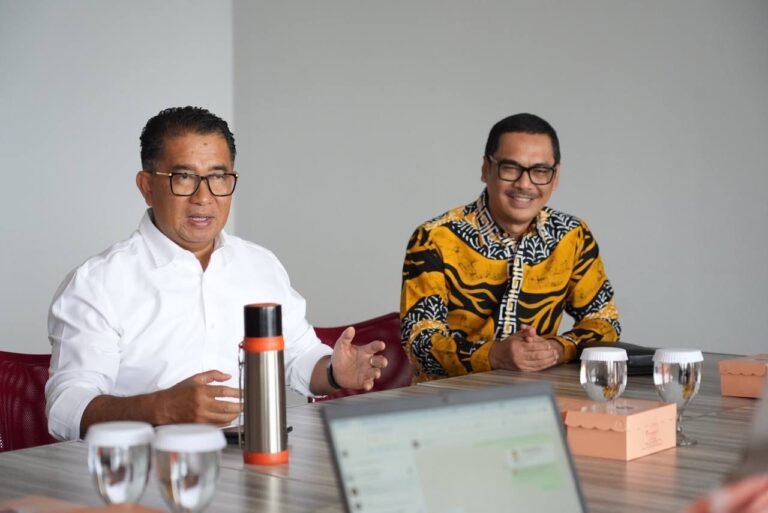 Penjabat Gubernur (Pj) Gubernur Kalimantan Timur (Kaltim), Akmal Malik, menegaskan keberhasilan dalam mewujudkan sukses pembangunan ialah berkat sinergi yang baik.