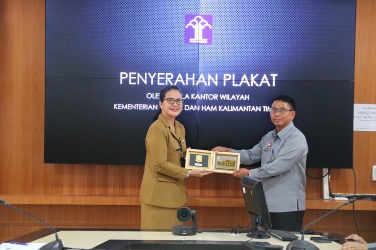 Kantor Wilayah (Kanwil) Kementerian Hukum dan Hak Asasi Manusia (Kemenkumham) Kalimantan Timur gelar rapat koordinasi persiapan Penilaian Kabupaten/Kota Peduli HAM dan Rapat Koordinasi Pelaksanaan Aksi HAM Tahun 2024.