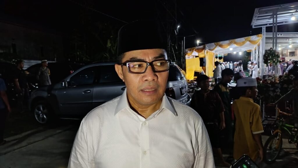Pembangunan ruang terbuka hijau (RTH) Teras Samarinda di Tepian Mahakam, Kalimantan Timur (Kaltim) mengalami keterlambatan yang signifikan.