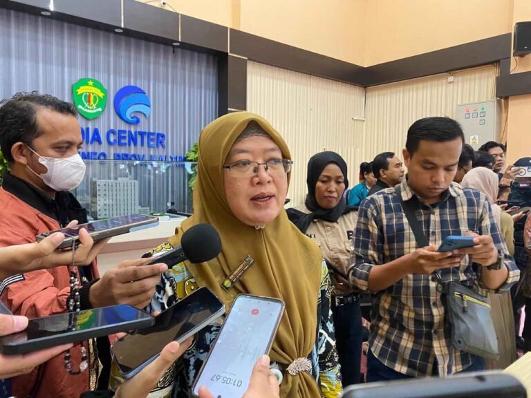 Tak Perlu Memborong, Stok Bahan Pokok Aman Selama Puasa dan Lebaran
Telah dibaca : 836 Kali.
Kepala Dinas Perindustrian, Perdagangan, Koperasi, Usaha Kecil dan Menengah Kalimantan Timur (Kaltim) Heni Purwaningsih