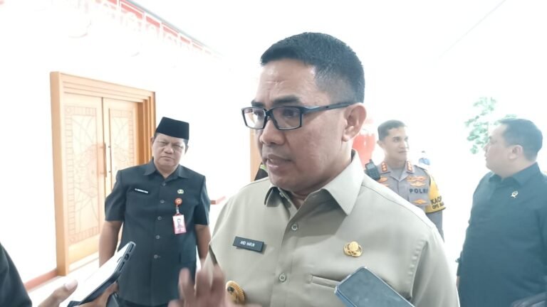 Wali Kota Samarinda Provinsi Kalimantan Timur (Kaltim), Andi Harun, menegaskan bahwa saat ini belum terbersit dalam benaknya untuk maju sebagai calon gubernur dalam Pemilihan Gubernur (Pilgub) mendatang.