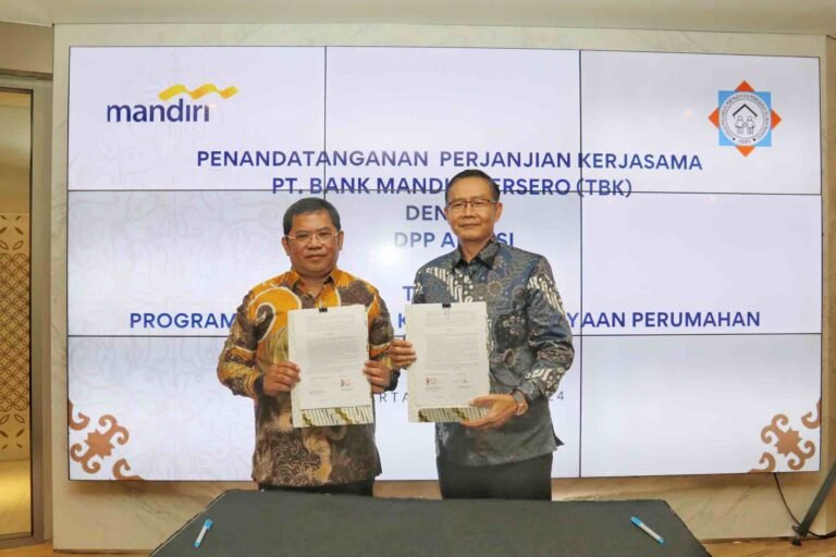 Permudah Kepemilikan Hunian, Bank Mandiri Jalin Kerjasama dengan APERSI
Telah dibaca : 771 Kali.