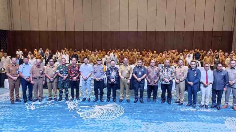 Kota Samarinda tengah mempersiapkan peran barunya sebagai kota penyangga Ibu Kota Nusantara (IKN) dengan memperkuat fondasi ekonomi dan meningkatkan sumber daya manusia (SDM).