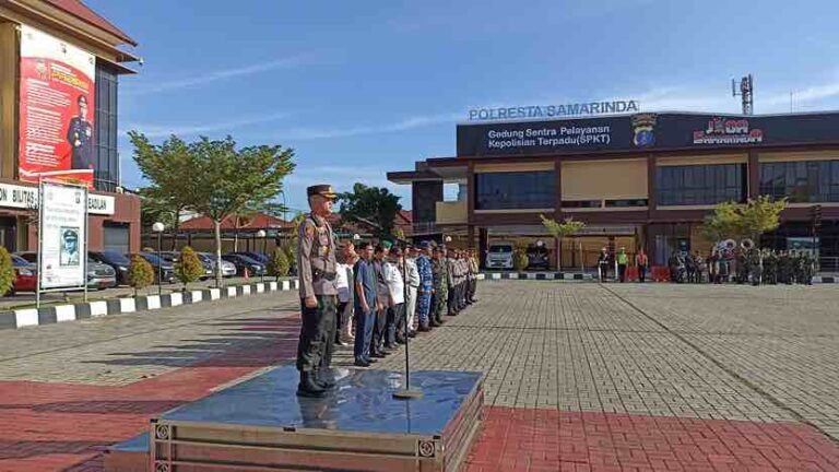 Polresta Samarinda Siap Amankan Arus Mudik dan Lebaran Idulfitri
Telah dibaca : 804 Kali.