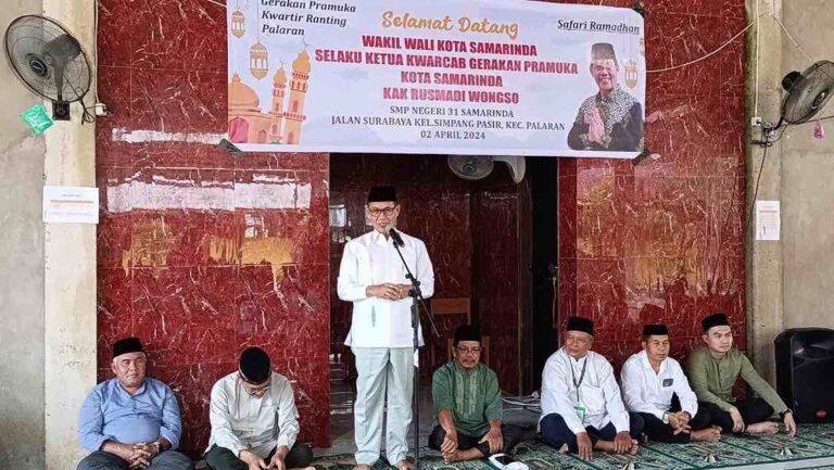 Wakil Wali Kota Samarinda Rusmadi Wongso memenuhi undangan Safari Ramadan Kwartir Ranting (Kwarran) Palaran di SMP Negeri 31 Samarinda, Kalimantan Timur, Selasa (2/4/2024).