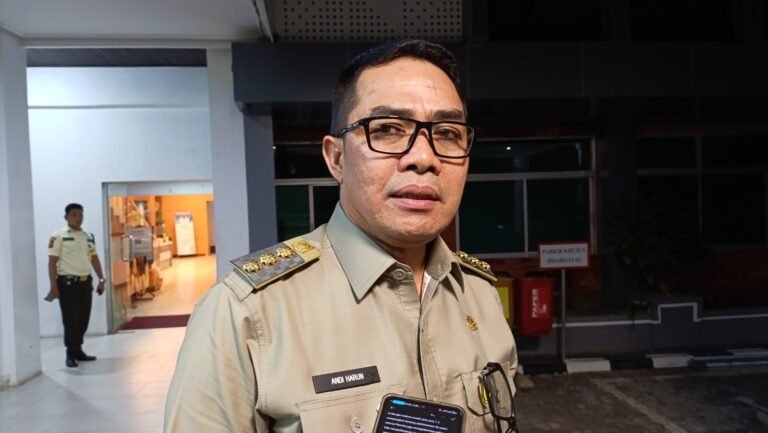 Pemkot Akan Tingkatkan Mitigasi Bencana Kebakaran di Samarinda
Telah dibaca : 792 Kali.
Dalam kurun sepekan, empat insiden kebakaran telah terjadi di wilayah Kota Samarinda Provinsi Kalimantan Timur (Kaltim). Insiden terakhir menghanguskan permukiman di Jalan Pelita,