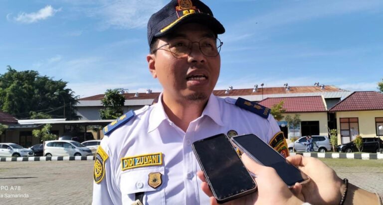 Dinas Perhubungan (Dishub) Kota Samarinda dan Kepolisian Resor Kota (Polresta) Samarinda Kalimantan Timur (Kaltim) siap bersinergi dalam Operasi Ketupat 2024 guna mengamankan arus mudik dan arus balik lebaran Idulfitri 1445 Hijriyah.