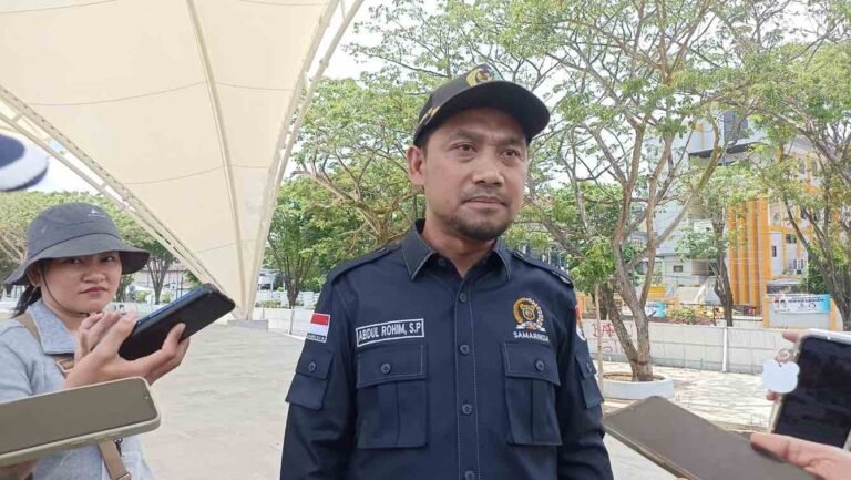 Panitia Khusus (Pansus) DPRD Kota Samarinda Kalimantan Timur (Kaltim) Terkait Laporan Keterangan Pertanggungjawaban (LKPJ) Wali Kota Samarinda Tahun 2023 meninjau progres pembangunan terowongan dan Gor Segiri.