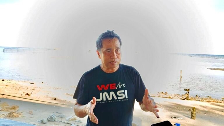 Setiap Tanggal 1 Mei diperingati Hari Buruh Internasional atau yang disebut May Day. Peringatan Hari Buruh juga ditetapkan sebagai hari libur nasional.