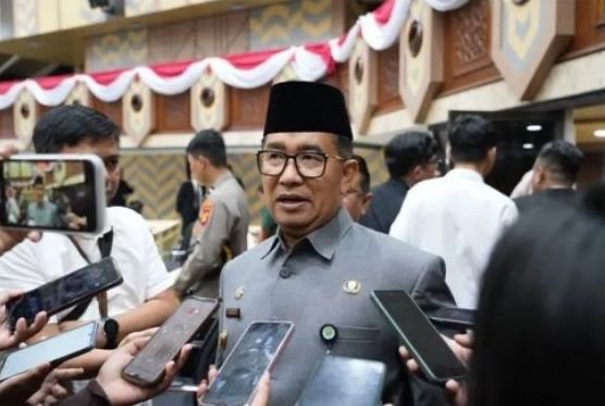 Terima Opini WTP ke-11, Gubernur Diminta Tingkatkan Pembinaan Pengelolaan Keuangan Daerah Penjabat (Pj) Gubernur Kalimantan Timur (Kaltim) Akmal Malik menyebut opini Wajar Tanpa Pengecualian (WTP) atas Laporan Keuangan Tahun Anggaran 2023 yang diterima Pemprov Kaltim dari Badan Pemeriksa Keuangan (BPK) Republik Indonesia menjadi modal bagi pemerintah daerah dan DPRD.