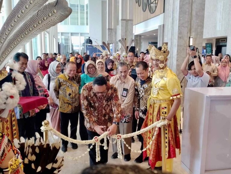 Pembukaan pameran dan ekshibisi HKN ke-53 di Hotel Mercure, Selasa (28/5/2024)
