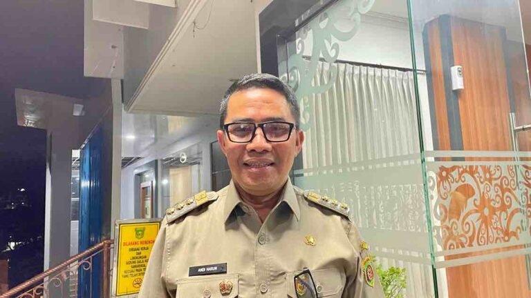 Wali Kota Samarinda Andi Harun membuka Focus Group Discussion (FGD) untuk penyusunan dokumen perencanaan penanggulangan bencana Kota Samarinda tahun 2025-2029.