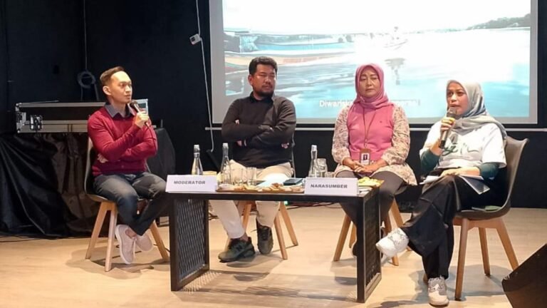 Upaya tingkatkan pengembangan destinasi berkualitas dalam sektor pariwisata, Dinas Pariwisata (Dispar) Kalimantan Timur (Kaltim) menggelar acara Bincang-Bincang Pariwisata dan Ekonomi Kreatif dengan tema “Destinasi yang Berkualitas”.