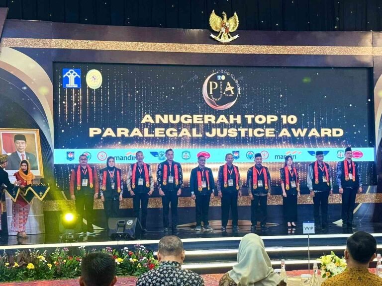 Pada Hari Lahir Pancasila, 1 Juni 2024, Kantor Wilayah Kemenkumham Kalimantan Timur mengikuti rangkaian acara Anugerah Paralegal Justice Award 2024.