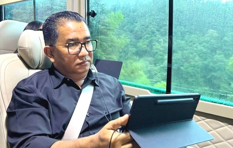 Penjabat (Pj) Gubernur Kalimantan Timur (Kaltim) Akmal Malik mengungkapkan pengusaha Tiongkok berminat untuk berinvestasi di Kaltim, khususnya untuk bahan pertanian kimia seperti pestisida, herbisida, glifosat dan lainnya.