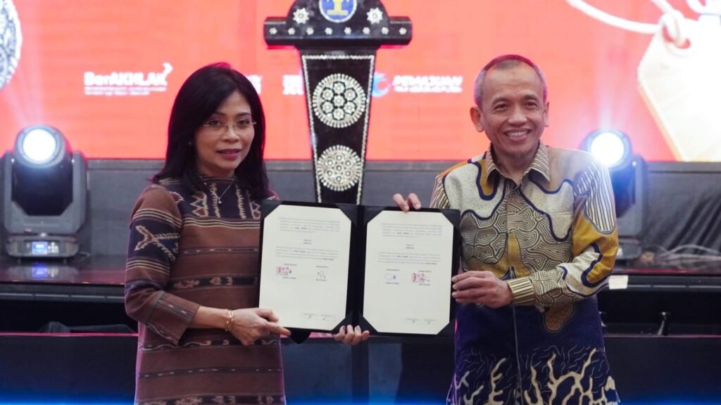 Kontribusi ekonomi kreatif melalui pemanfaatan kekayaan intelektual (KI) mencapai 7,6 persen atau sekitar Rp1.280 triliun. Melihat potensi besar ini,