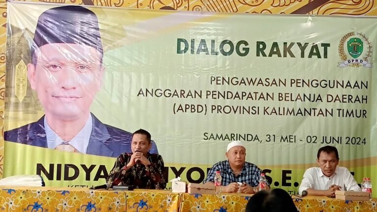 Dalam rangka mendekatkan diri dengan masyarakat, Ketua Komisi II DPRD Provinsi Kalimantan Timur (Kaltim) Nidya Listiyono kembali menggelar "Dialog Rakyat" yang diselenggarakan di Jalan Wijaya Kusuma Samarinda, Sabtu (1/6/2024).