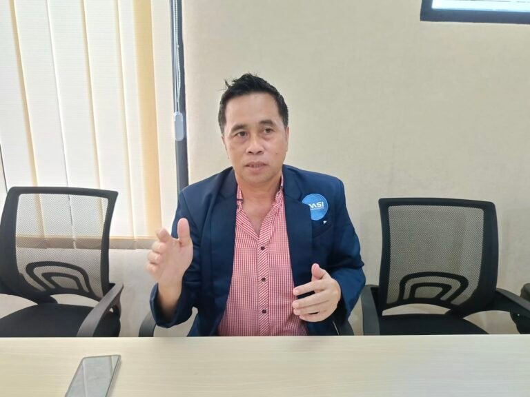 Diklat Jurnalistik Angkatan Pertama 2024 JMSI Kaltim dan Sukri Institute Siap Digelar
Telah dibaca : 801 Kali.
Pendidikan dan Pelatihan (Diklat) Jurnalistik Angkatan Pertama dengan tema "Menyiapkan SDM Jurnalis Kaltim Berkualitas Zaman Now dan IKN".