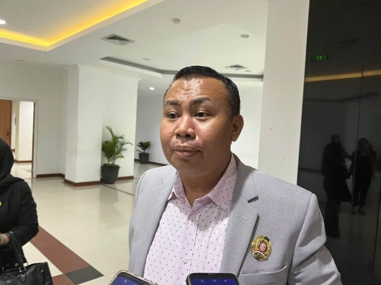 Pengacara Paulinus Dugis yang mewakili pemilik lahan Hamadi Try Hudaya, mengungkapkan dugaan penyerobotan tanah seluas kurang lebih 14 hektare di Palaran oleh perusahaan tambang Internasional Prima Coal (IPC).