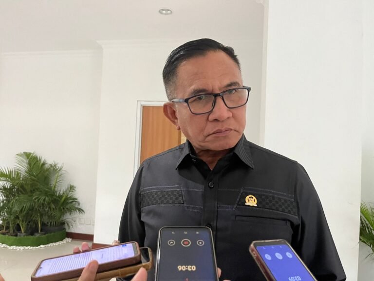 Ketua Komisi I DPRD Kota Samarinda Joha Fajal mengungkapkan sengketa lahan antara warga di daerah Palaran dengan Internasional Prima Coal (IPC) masih berlarut-larut tanpa penyelesaian yang jelas.