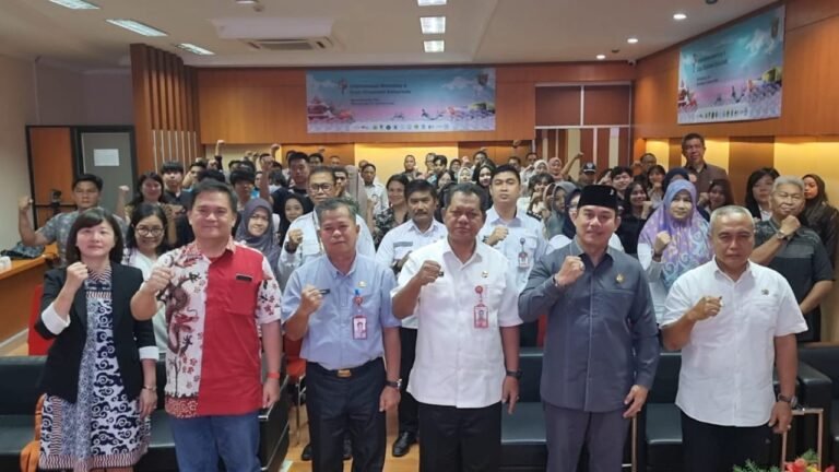 Kawasan Pecinan Samarinda Diproyeksikan Jadi Destinasi Wisata dan Pusat Ekonomi Baru
Telah dibaca : 1.071 Kali.
Kawasan Pecinan Samarinda Diproyeksikan Jadi Destinasi Wisata dan Pusat Ekonomi Baru