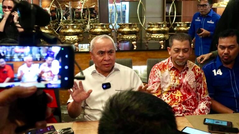 Pasangan bakal calon Gubernur dan Wakil Gubernur Kalimantan Timur (Kaltim) Isran Noor dan Hadi Mulyadi, dengan penuh keyakinan menyatakan optimismenya dalam menghadapi Pemilihan Gubernur (Pilgub) Kaltim 2024 yang akan berlangsung pada 27 November mendatang.
