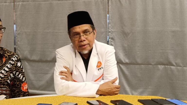 PKS Umumkan Dukung Andi Harun-Saefuddin Zuhri di Pilwali Samarinda 2024
Telah dibaca : 1.031 Kali.