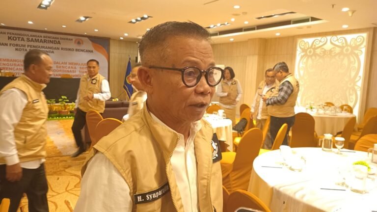 Dalam upaya memperkuat kesiapsiagaan dan mengurangi dampak bencana, Kota Samarinda resmi membentuk Forum Pengurangan Risiko Bencana (FPRB) yang dikukuhkan, di Hotel Horison Samarinda, Selasa (20/8/2024).