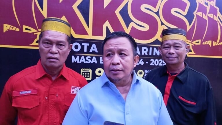 Kegiatan Sosial Persiapan Pelantikan Pengurus Baru BPD KKSS Samarinda
Telah dibaca : 851 Kali.
Badan Pengurus Daerah (BPD) Kerukunan Keluarga Sulawesi Selatan (KKSS) Kota Samarinda menggelar serangkaian kegiatan sosial menjelang pelantikan pengurus baru untuk periode 2024-2029.