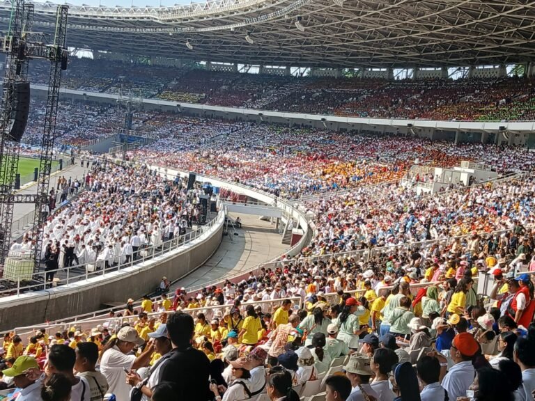 Paus Fransiskus Ingatkan, Jangan Lelah Bermimpi dan Bangun Peradaban Perdamaian
Telah dibaca : 821 Kali.