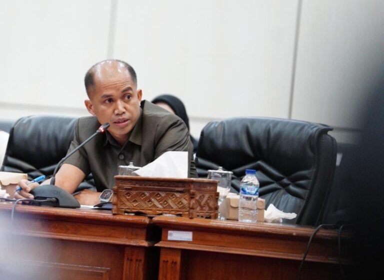 DPRD Bontang Soroti Ketidaksinkronan Perencanaan Pembangunan Antar OPD
Telah dibaca : 971 Kali.