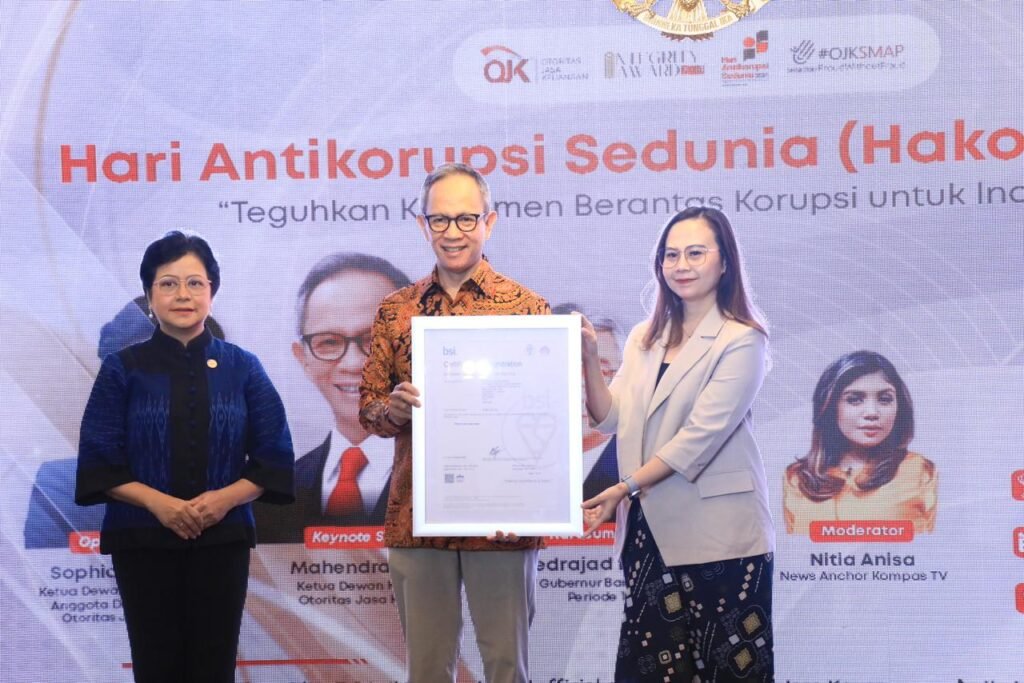 OJK Memperkuat Komitmen Berantas Korupsi untuk Indonesia Maju