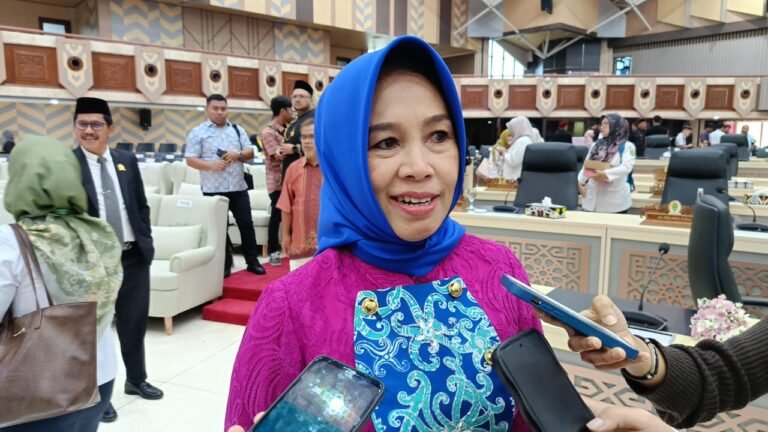 Sulasih: HUT Kaltim, Momentum Perkuat Sinergi Pembangunan dan Kesejahteraan
Telah dibaca : 872 Kali.