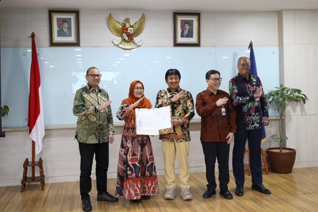 Airnav Terima Aeronautika dari Kemenhub