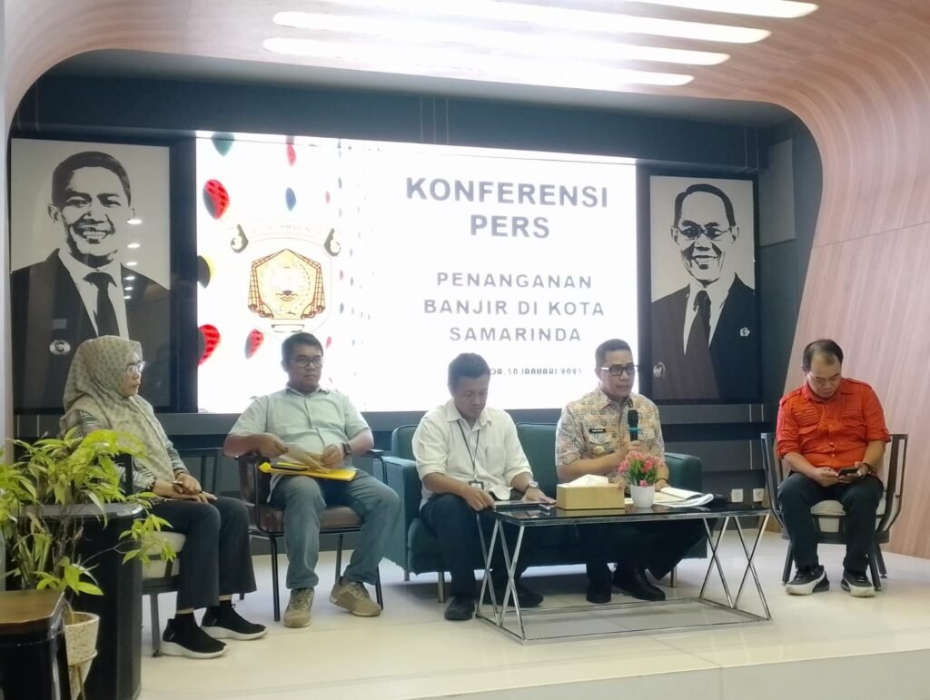 Pemkot Urai Masalah Banjir di Sudut Kota Samarinda