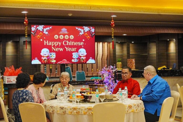 Pj Gubernur Harap Warga Tionghoa Terus Berdampingan
Telah dibaca : 914 Kali.