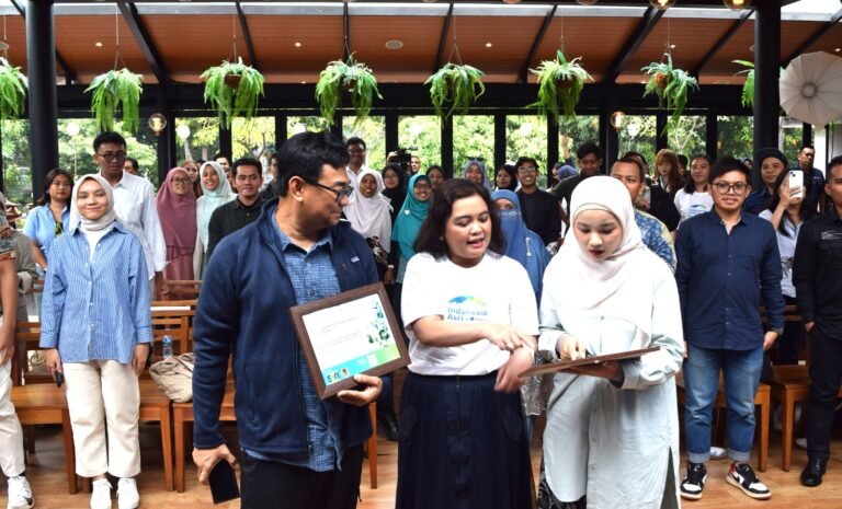 Chandra Asri Edukasi Masyarakat Hidup Berwawasan Lingkungan
Telah dibaca : 842 Kali.