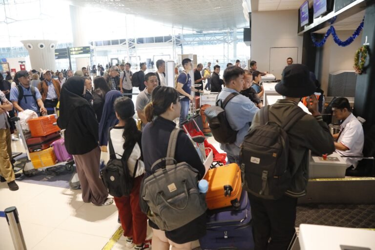 Penumpang Angkutan Udara Nataru 2024/2025 Naik 10 Persen
Telah dibaca : 888 Kali.