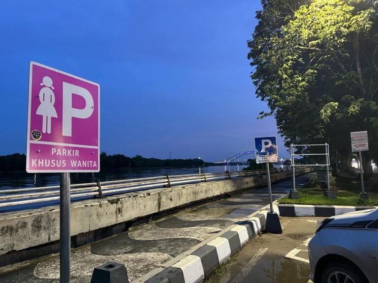 Dishub Kukar Sediakan Parkir Khusus di Turap Sungai Mahakam
Telah dibaca : 868 Kali.