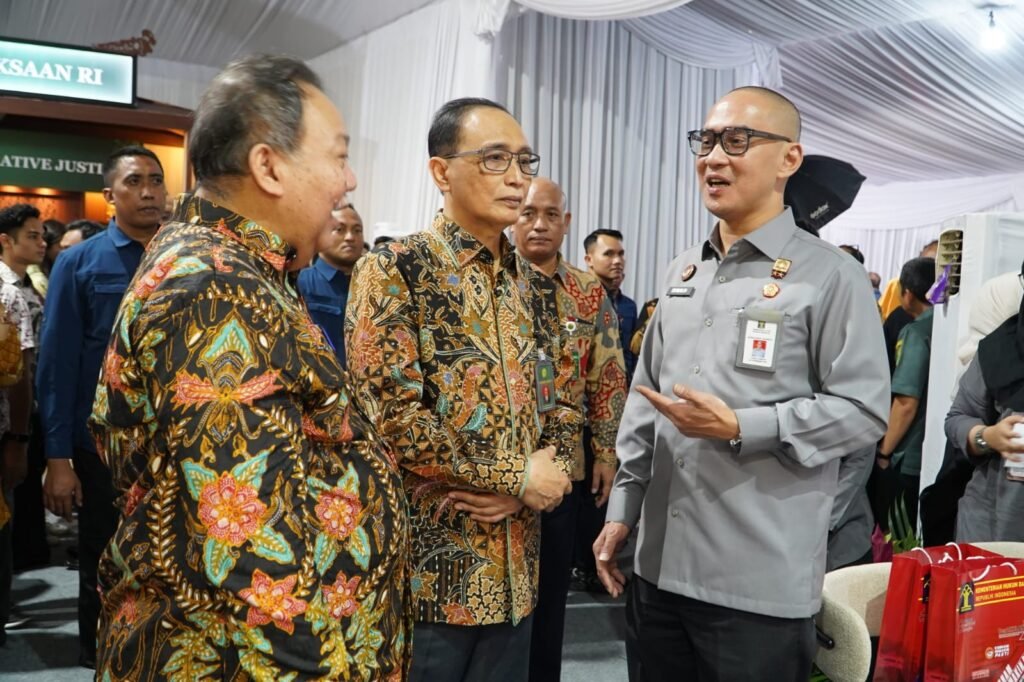 Kemenkum Maksimalkan Transformasi Layanan di Pameran Kampung Hukum 2025