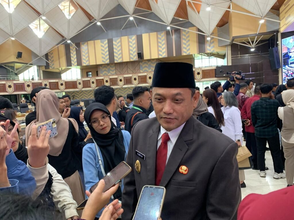 Seno Aji Pastikan Pendidikan Gratis untuk Semua Prodi