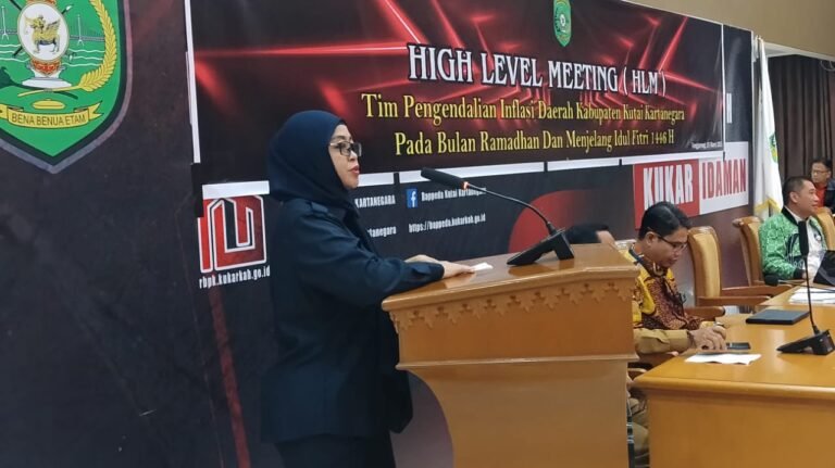Kendalikan Inflasi, Waket DPRD Kukar Tekankan Sinergi dan Transparansi
Telah dibaca : 779 Kali.