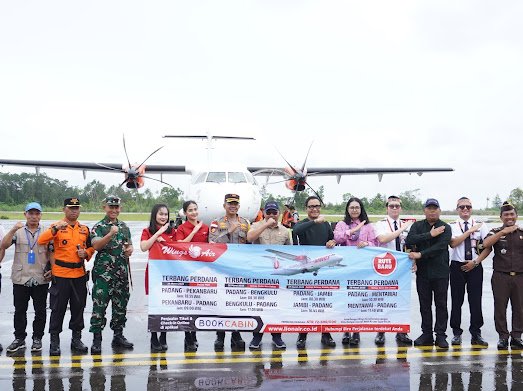 Kemenhub Buka Rute Penerbangan Padang-Mentawai