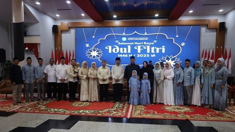 Open House, Edi Damansyah Ajak Warga Kukar Bersatu dalam Keberagaman