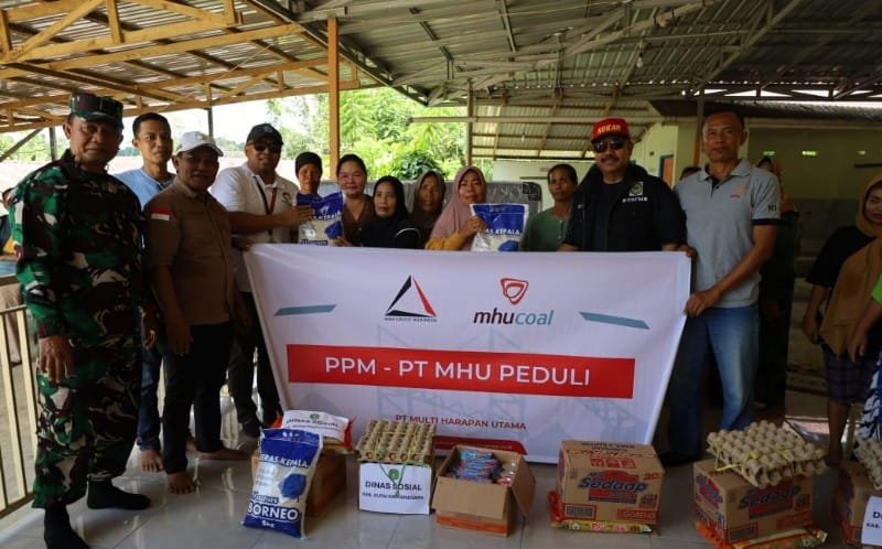 Bupati Kukar Salurkan Bantuan untuk Warga Terdampak Banjir di Loa Kulu