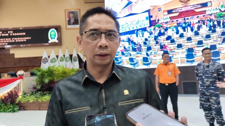 Defisit 4.000 Ton Daging per Tahun, DPRD Kaltim Dorong Pelaksanaan Program Desa Korporasi Ternak
Telah dibaca : 695 Kali.