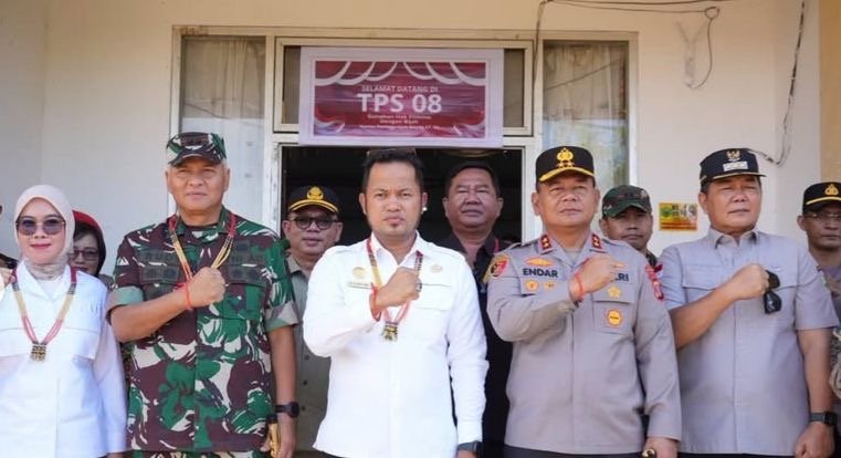 Gubernur Kaltim Tinjau Kesiapan PSU Pilkada Mahulu, Pastikan tak Ada Kendala Distribusi Logistik