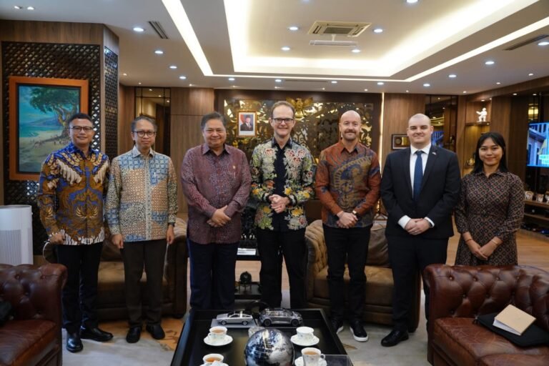 Indonesia–Inggris Perkuat Kerja Sama Ekonomi Lewat Kemitraan dan Dukungan OECD
Telah dibaca : 1.019 Kali.