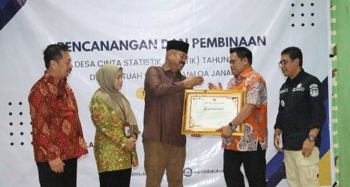 Desa Batuah Dicanangkan Sebagai Desa Cinta Statistik oleh Bupati Kukar
